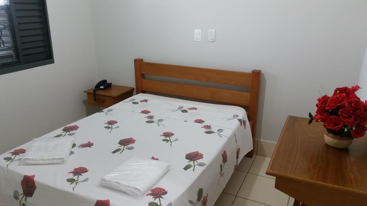 Florenca Hotel Santo Anastacio Ngoại thất bức ảnh